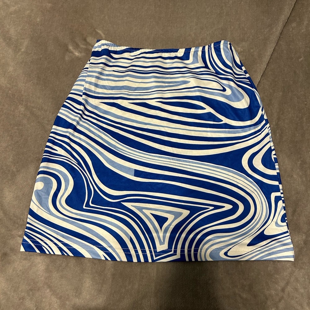 Blue and White Patterned Women's Skirt